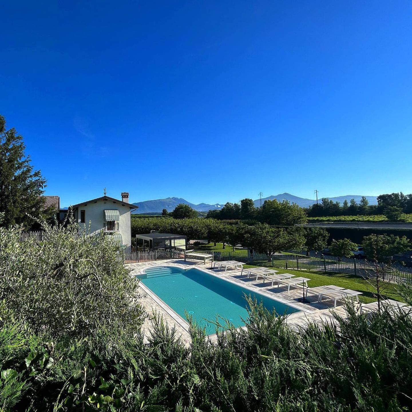 Agriturismo & Agricamping Serena Pastrengo Luaran gambar